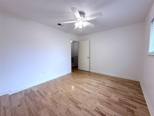 6902 Sandy Knolls Drive, Spring, TX 77379