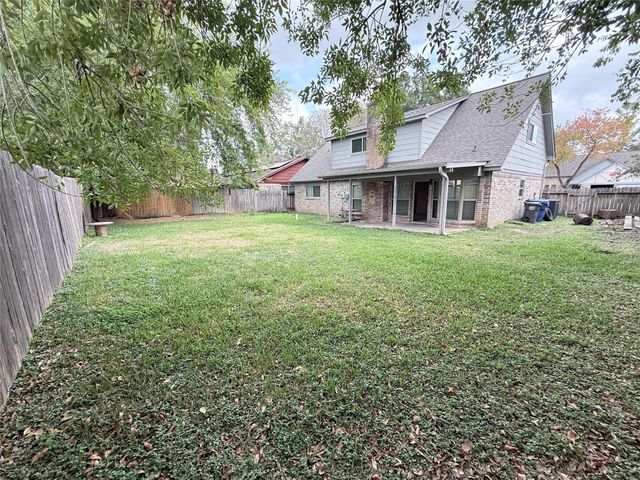 6902 Sandy Knolls Drive, Spring, TX 77379