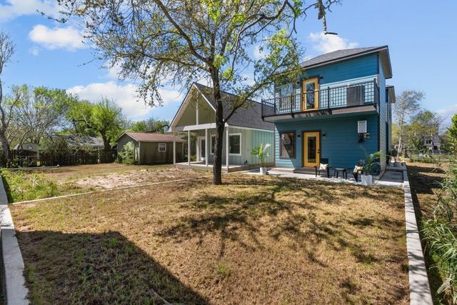 125 4th Street, San Leon, TX 77539