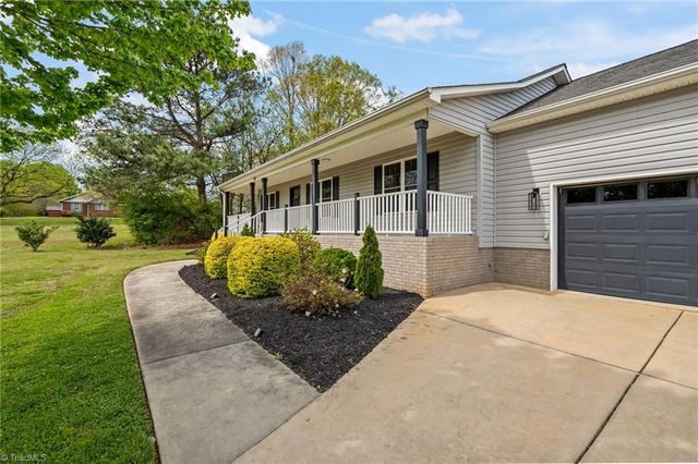 189 Hill Lane, Lexington, NC 27295
