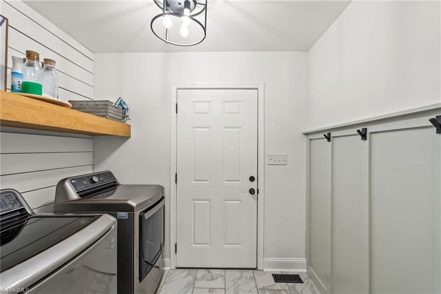 189 Hill Lane, Lexington, NC 27295