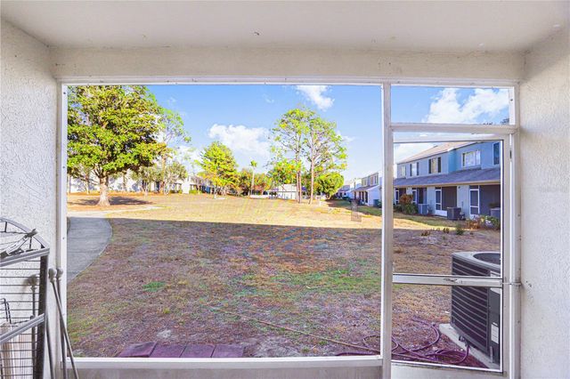 2339 LAKE WOODBERRY CIRCLE, Brandon, FL 33510