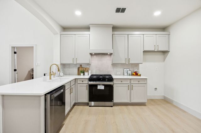 2437 Clear Field Drive, Plano, TX 75025