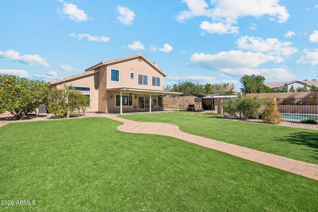 6447 E VIRGINIA Street, Mesa, AZ 85215