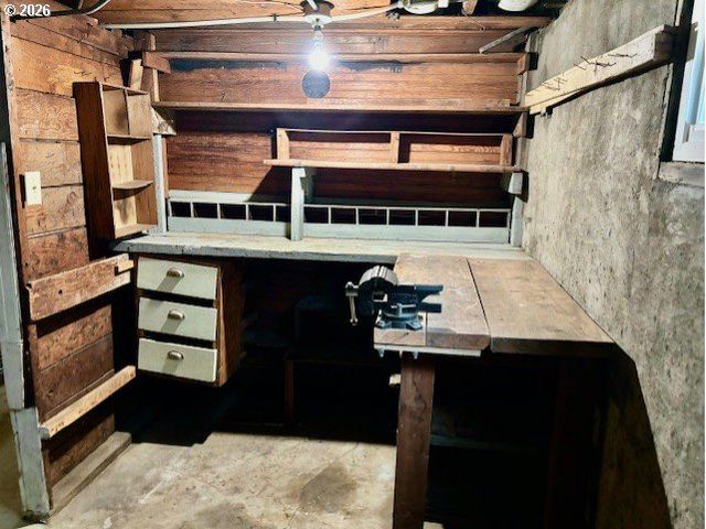 3636 Ne WASCO St, Portland, OR 97232