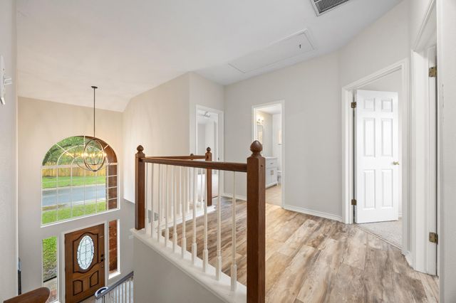 11203 Andenwood DR, Austin, TX 78726