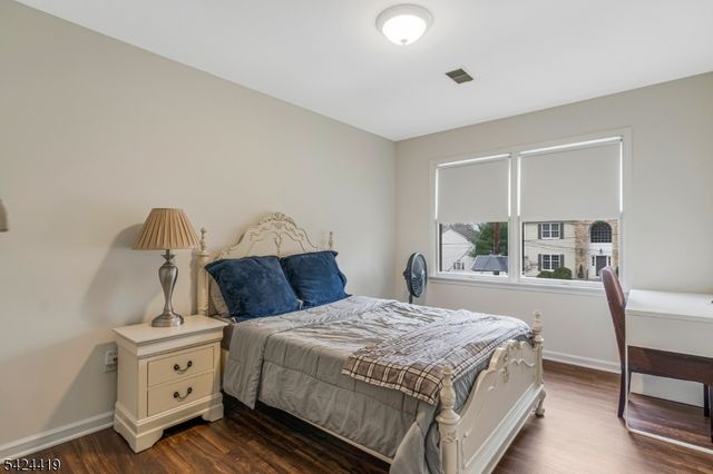 220 3rd St, Green Brook Twp., NJ 08812