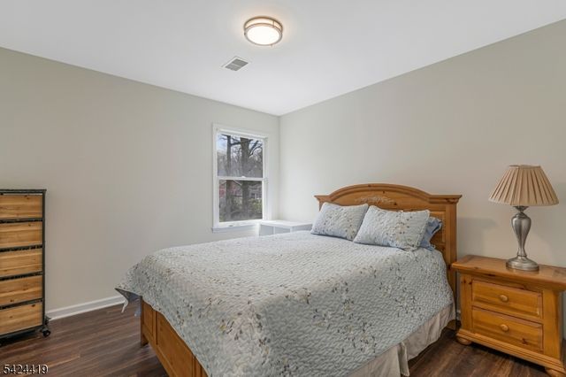 220 3rd St, Green Brook Twp., NJ 08812