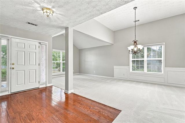 8525 Fieldgrove Court, Gainesville, GA 30506
