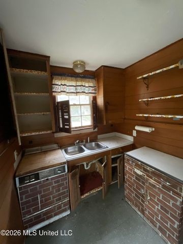 4228 Johnson Court, Jackson, MS 39209