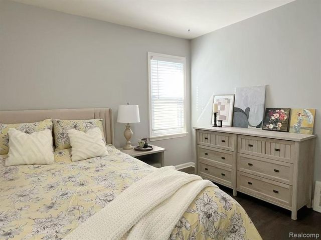 3303 Chester Road, Royal Oak, MI 48073