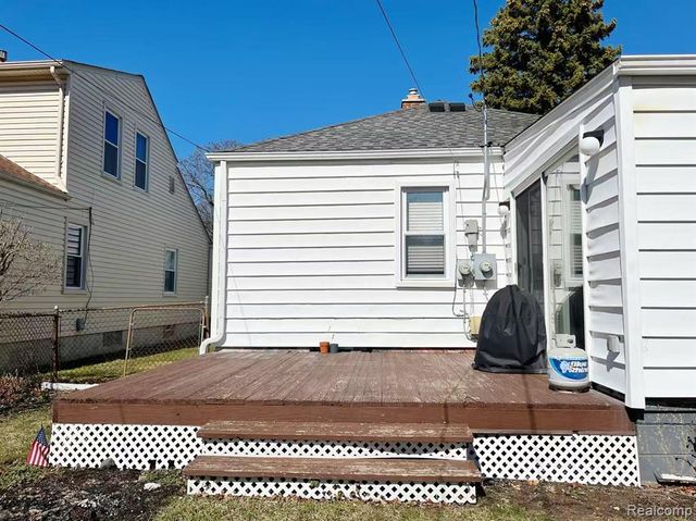 3303 Chester Road, Royal Oak, MI 48073