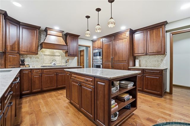 5338 Split Rail, Washington Twp, OH 45429