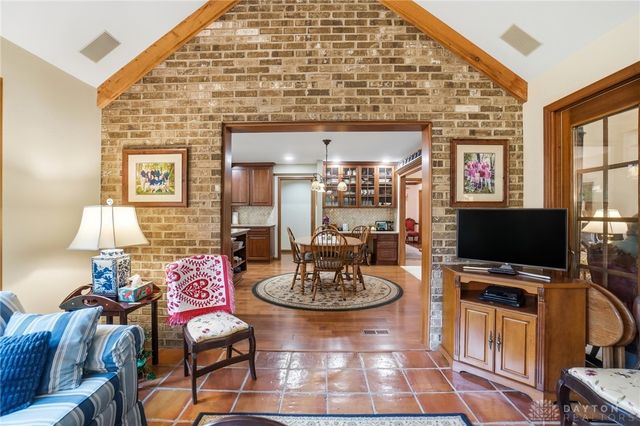 5338 Split Rail, Washington Twp, OH 45429