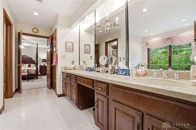 5338 Split Rail, Washington Twp, OH 45429