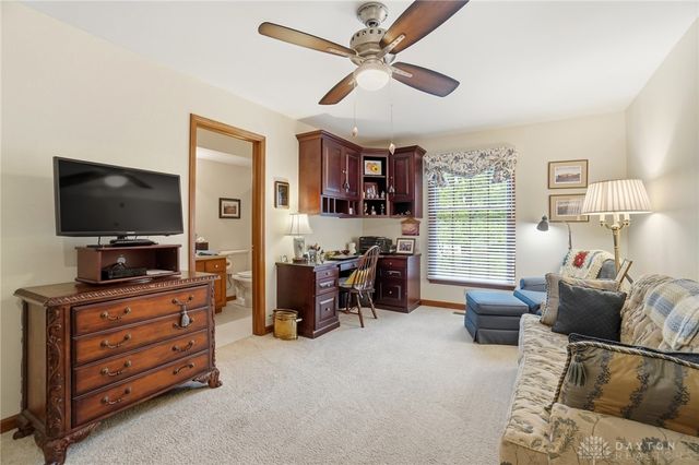 5338 Split Rail, Washington Twp, OH 45429
