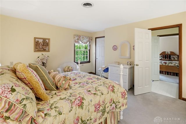 5338 Split Rail, Washington Twp, OH 45429
