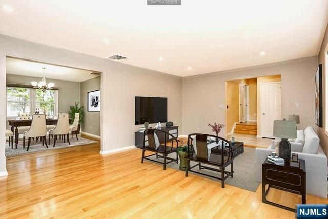 61 Fern Place, Paramus, NJ 07652