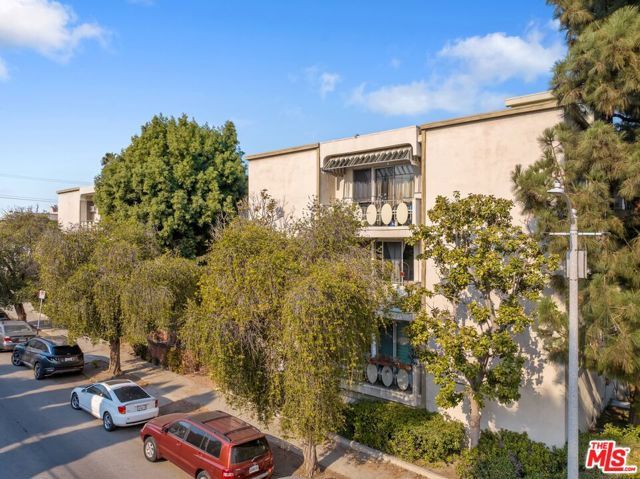 4255 W 5th Street 209, Los Angeles, CA 90020