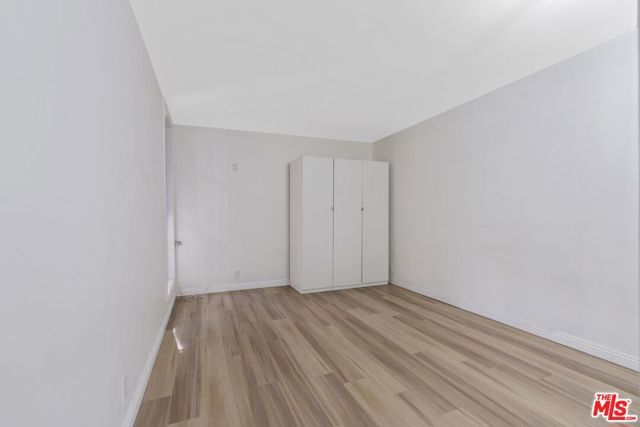 4255 W 5th Street 209, Los Angeles, CA 90020