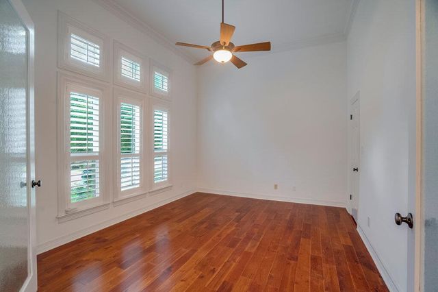 10200 Treasure Island DR, Austin, TX 78730