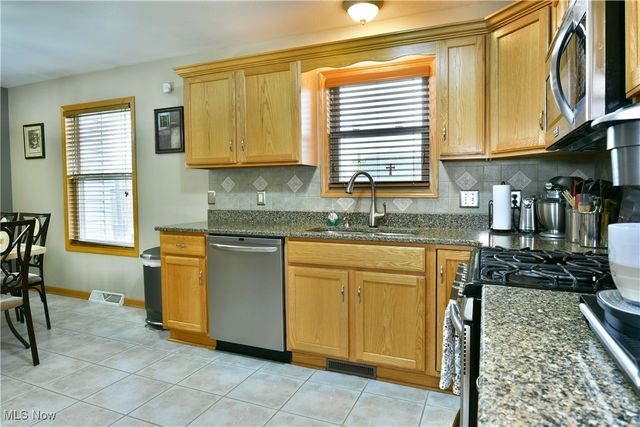 5089 Winslow Drive, Mineral Ridge, OH 44440