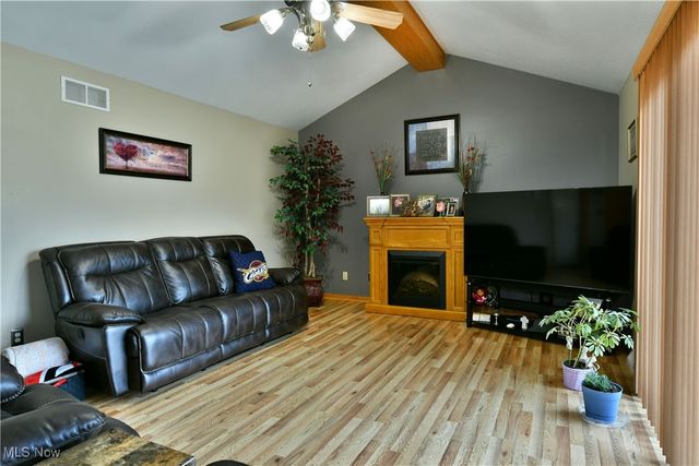 5089 Winslow Drive, Mineral Ridge, OH 44440