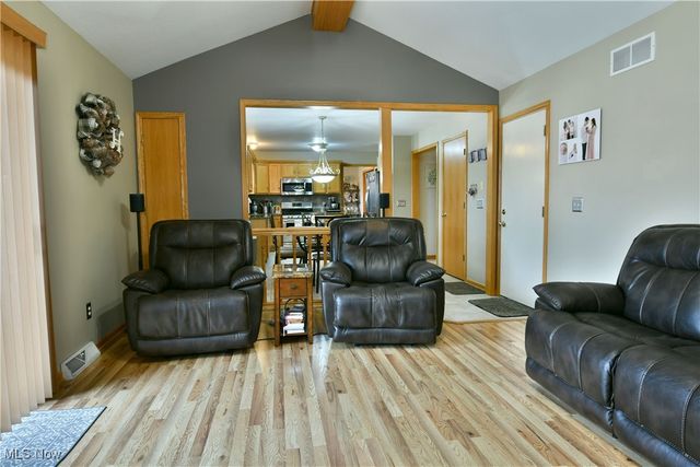 5089 Winslow Drive, Mineral Ridge, OH 44440