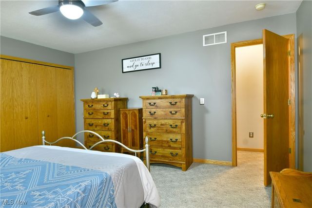 5089 Winslow Drive, Mineral Ridge, OH 44440