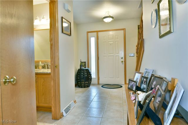 5089 Winslow Drive, Mineral Ridge, OH 44440