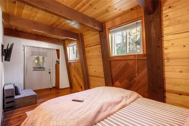 42606 Avalon Road, Big Bear Lake, CA 92315