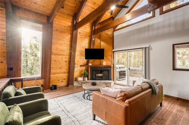 42606 Avalon Road, Big Bear Lake, CA 92315