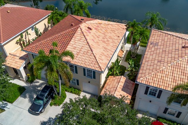 2136 Tigris Drive, West Palm Beach, FL 33411