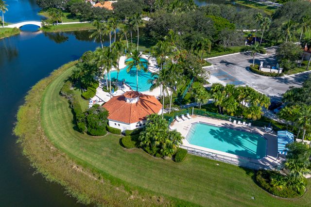 2136 Tigris Drive, West Palm Beach, FL 33411