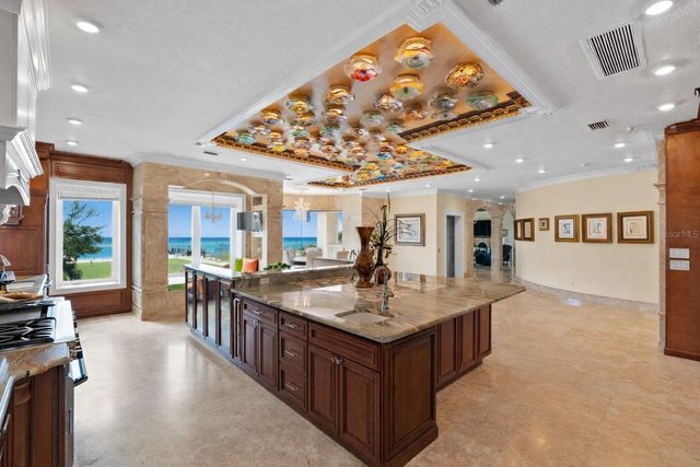 2000 PARK STREET N, St Petersburg, FL 33710