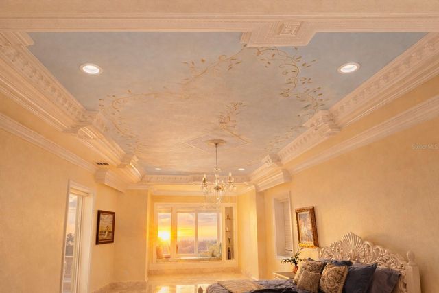 2000 PARK STREET N, St Petersburg, FL 33710