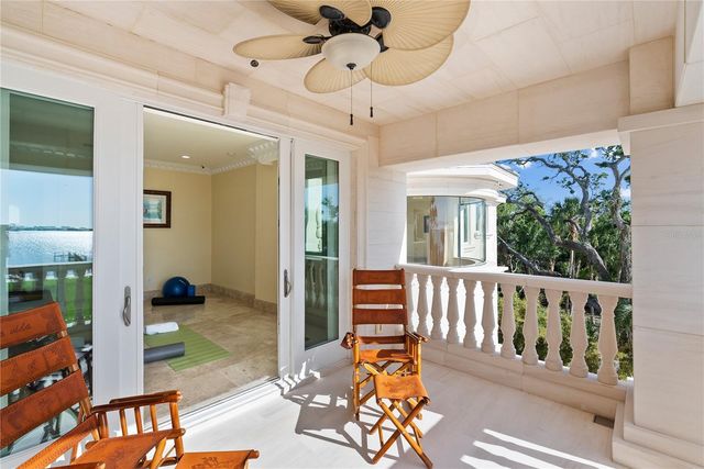 2000 PARK STREET N, St Petersburg, FL 33710