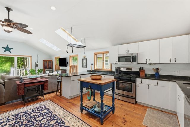 42 Water St., Northampton, MA 01053