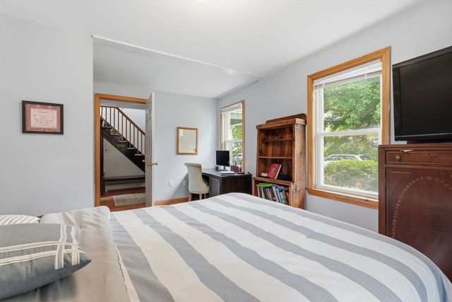 42 Water St., Northampton, MA 01053