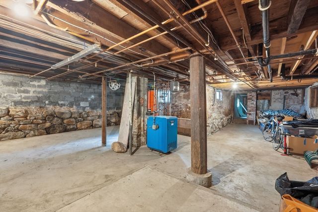 42 Water St., Northampton, MA 01053