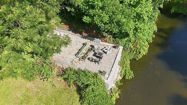 42 Water St., Northampton, MA 01053
