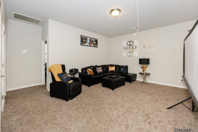 17469 Soaring Flight Dr, Prairieville, LA 70769