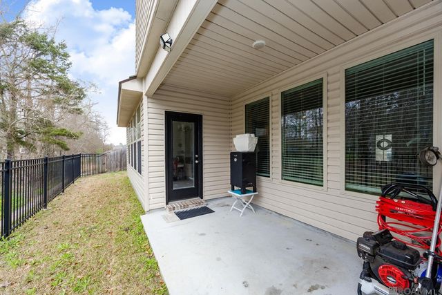 17469 Soaring Flight Dr, Prairieville, LA 70769