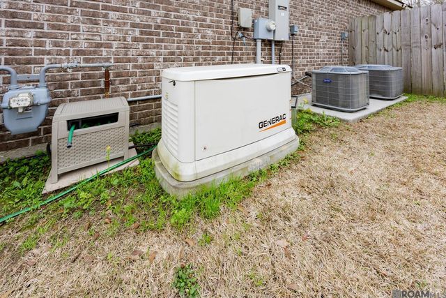 17469 Soaring Flight Dr, Prairieville, LA 70769