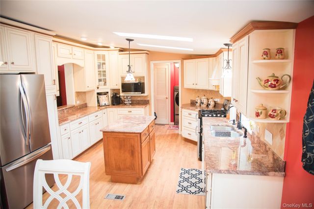 502 Myers Road, Neversink, NY 12765