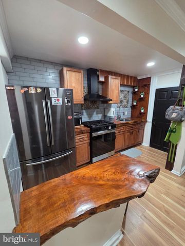 448 ROBBINS ST, Philadelphia, PA 19111