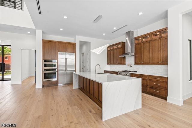 846 Cypress Lake CIR, Fort Myers, FL 33919