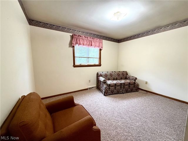 1686 Roosevelt Avenue, Niles, OH 44446