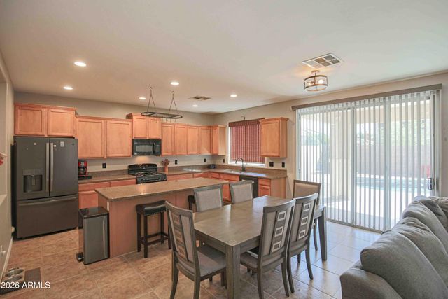 2826 N WHITE SANDS Lane, Casa Grande, AZ 85122