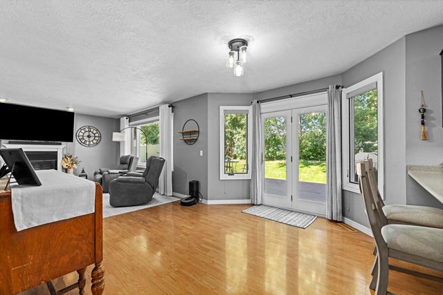 3304 12TH ST, Minot, ND 58701